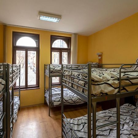 Smart Hostel Sofia Exteriör bild