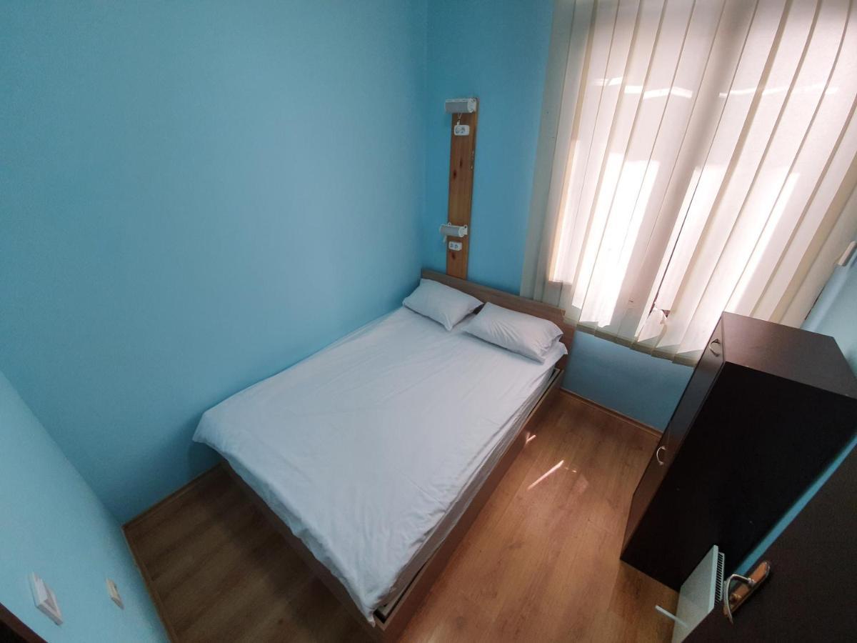 Smart Hostel Sofia Exteriör bild